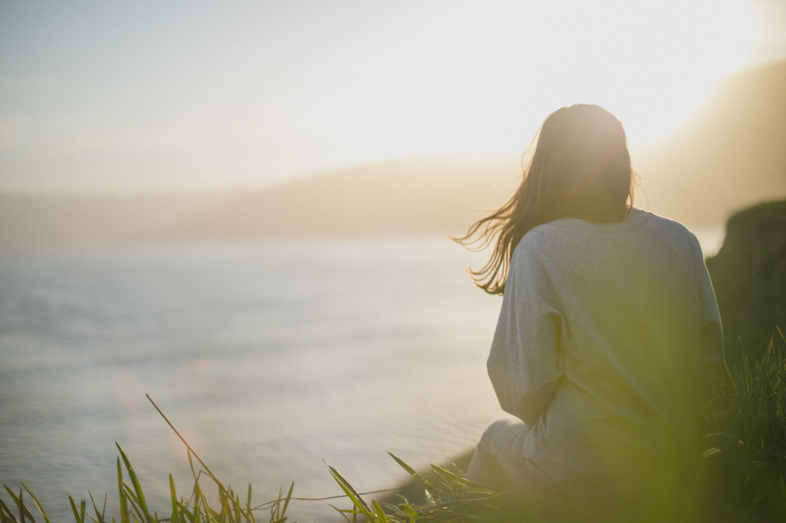 情緒低落可能是對中風(fēng)造成的損失的正常心理反應(yīng)。