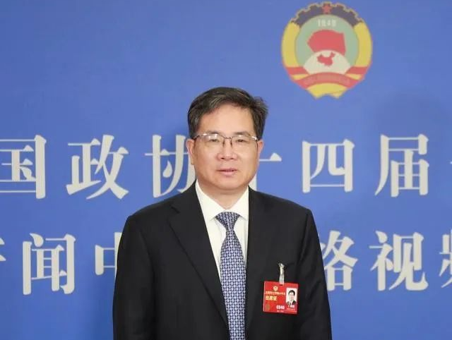 兩會提案：丁列明委員《大力推進(jìn)干細(xì)胞產(chǎn)和基因治療藥物研發(fā)》