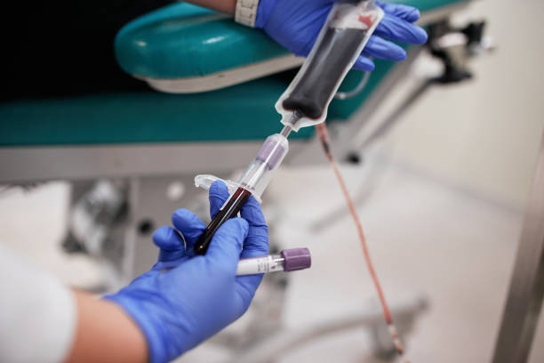 什么是干細胞移植？全面了解干細胞移植的類型、問題和治療過程！