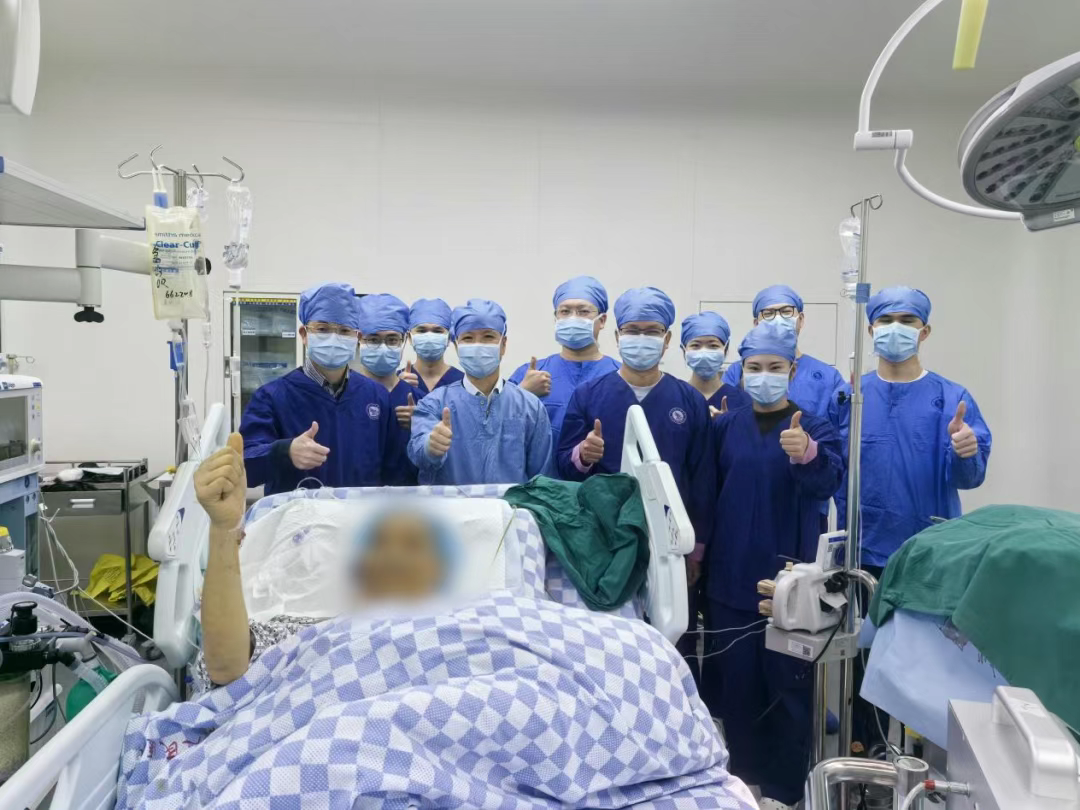 中山大學附屬第一醫(yī)院成功為一名肝衰竭晚期疊加肝移植禁忌患者實施全球首例多米諾體外肝治療技術