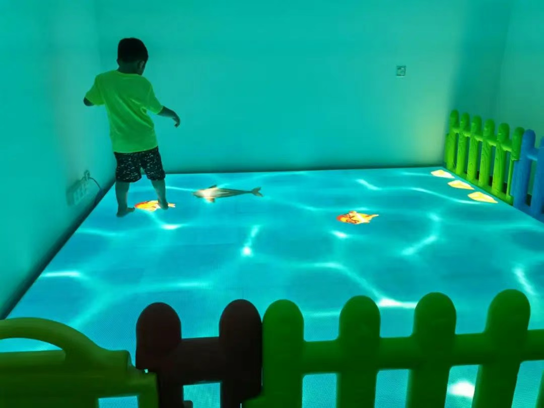 VR虛擬現(xiàn)實(shí)技術(shù)